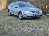 Gebraucht VW Bora 102 PS (75 kW) 2004 Silber Limousine