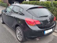 gebraucht Opel Astra 1.4 Turbo Design Edition 88kW
