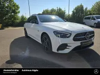 Gebraucht Mercedes E300 AMG 306 PS (225 kW) 2021 Weiß Limousine