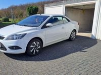 Gebraucht Ford Focus Cabriolet Titanium 145 PS (106 kW) 2010 Weiß Cabrio