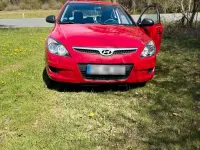 Gebraucht Hyundai i30 110 PS (80 kW) 2010 Rot Kleinwagen