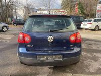 Gebraucht VW Golf IV Trendline 102 PS (75 kW) 2005 Shadow blue metallic Kleinwagen
