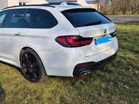 Gebraucht BMW M550 Performance 400 PS (294 kW) 2018 Weiß Limousine