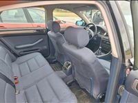 Second-hand Audi A6 164 CP (120 kW) 2000 Albastru Berlinǎ