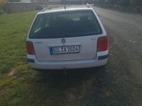 Gebraucht VW Passat 115 PS (84 kW) 1999 Weiß Kombi