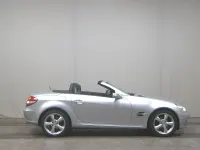 Second-hand Mercedes SLK200 163 CP (119 kW) 2007 Argintiu Cabrio