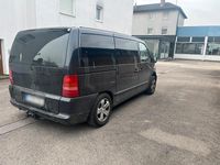 Gebraucht Mercedes Vito 122 PS (89 kW) 2001 Schwarz Van