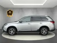 Gebraucht Mitsubishi Outlander Edition+ 150 PS (110 kW) 2018 Silber SUV