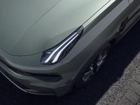 Neu Lynk & Co 01 272 PS (200 kW) 2025 Grün (mineralgrün metallic) SUV