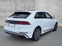 Gebraucht Audi Q8 Competition 286 PS (210 kW) 2022 Außenfarbe: SUV