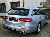 Gebraucht Mercedes E200 Avantgarde 184 PS (135 kW) 2016 Silber Limousine