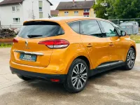 Gebraucht Renault Scénic IV Initiale Paris 132 PS (97 kW) 2017 Gelb Van / Kleinbus