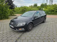 Gebraucht VW Passat Highline 140 PS (102 kW) 2012 Schwarz Kombi