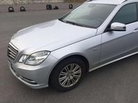 Gebraucht Mercedes 220 170 PS (125 kW) 2012 Silber Kombi