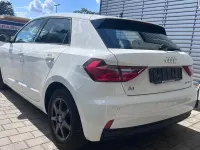 Gebraucht Audi A1 Sportback Basis 95 PS (69 kW) 2019 Cortinaweiss Kleinwagen
