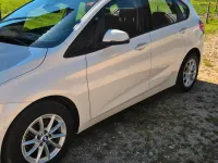 Gebraucht BMW 218 Advantage 136 PS (100 kW) 2017 Weiß Kombi