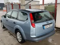 Używany Ford Focus 101 KM (74 kW) 2006 Niebieski Kombi
