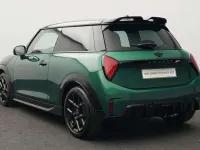Gebraucht Mini John Cooper Works 231 PS (169 kW) 2025 Grün Kleinwagen