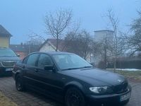 Gebraucht BMW 318 150 PS (110 kW) 2002 Schwarz Limousine