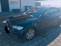 Gebraucht BMW 118 143 PS (105 kW) 2008 Schwarz Kleinwagen