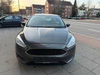 Gebraucht Ford Focus 101 PS (74 kW) 2018 Braun Kombi