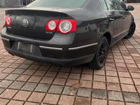 Gebraucht VW Passat 140 PS (102 kW) 2007 Schwarz Limousine