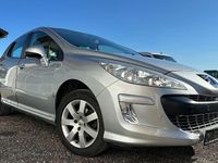 Gebraucht Peugeot 308 Access 120 PS (88 kW) 2010 Silber Limousine
