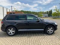 Gebraucht VW Touareg 224 PS (164 kW) 2007 Black magic pearlescent (metallic) SUV