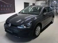 Gebraucht VW Golf VII Trendline 110 PS (80 kW) 2016 Uranograu Kombi