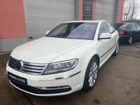 Gebraucht VW Phaeton 239 PS (175 kW) 2010 Campanellaweiß Limousine