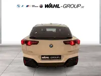 Gebraucht BMW X2 Luxury Line 156 PS (114 kW) 2025 Alpinweiß uni SUV