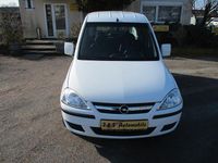 Używany Opel Combo Basis 94 KM (69 kW) 2007 Biały Minivan