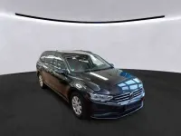 Gebraucht VW Passat Conceptline 122 PS (89 kW) 2023 Grau Kombi