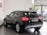 Gebraucht Mercedes GLA200 156 PS (114 kW) 2017 Schwarz SUV