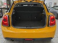 Gebraucht Mini Cooper Pepper 136 PS (100 kW) 2015 Volcanic orange Kleinwagen