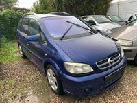 Gebraucht Opel Zafira Edition 147 PS (108 kW) 2004 Ultrablau mi2 Van / Kleinbus