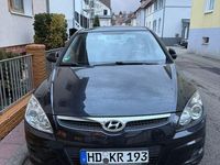 Gebraucht Hyundai i30 109 PS (80 kW) 2008 Schwarz Limousine