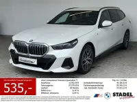 Gebraucht BMW 540 M Sport 286 PS (210 kW) 2025 Mineralweiss metallic Kombi