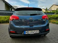 Gebraucht Kia Ceed Spirit 128 PS (94 kW) 2013 Blau Kleinwagen