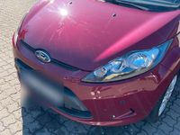 Gebraucht Ford Fiesta 60 PS (44 kW) 2009 Rot Kleinwagen