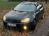 Gebraucht VW Golf VI 105 PS (77 kW) 2011 Andere farben Kleinwagen