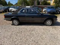 Gebraucht BMW 318 102 PS (75 kW) 1987 Schwarz Cabrio