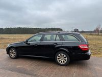 Gebraucht Mercedes E200 136 PS (100 kW) 2012 Schwarz Kombi