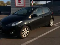 Gebraucht Mazda 2 Edition 2014 Schwarz Kleinwagen