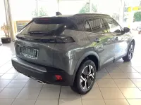 Gebraucht Peugeot 2008 GT 131 PS (96 kW) 2024 Grau SUV