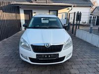 Gebraucht Skoda Roomster 75 PS (55 kW) 2013 Weiß Van / Kleinbus