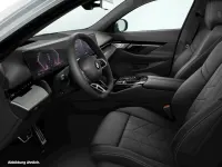 Gebraucht BMW 540 286 PS (210 kW) 2025 Brooklyn grau metallic Kombi