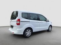 Gebraucht Ford Tourneo Courier 101 PS (74 kW) 2022 Weiß Van / Kleinbus