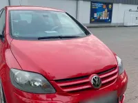 Gebraucht VW Golf VI 80 PS (58 kW) 2009 Rot Kleinwagen