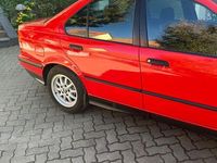 Brugt BMW 316 102 HK (75 kW) 1996 Rød Sedan
